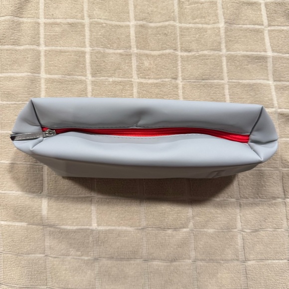 Dr Carver & Art Of Shaving Toiletry Set - Picture 5 of 9